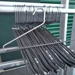 25 Metal Slack 15" hangers.